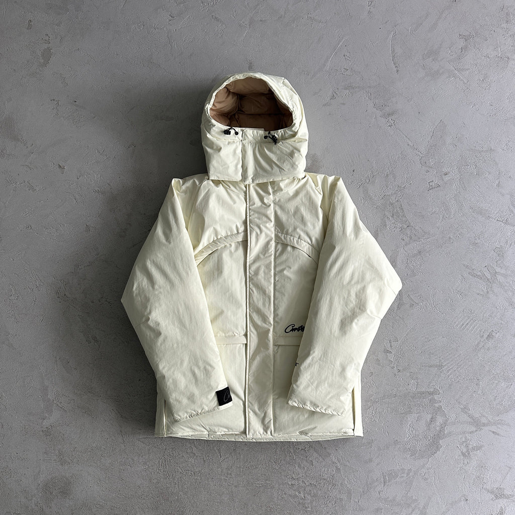 Chaqueta Pluma Corteiz Blanco Roto con Interior Crema – Abrigo Streetwear Premium CRTZ